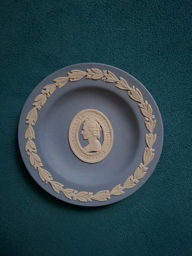 Wedgwood jasperware madame - jasperware,